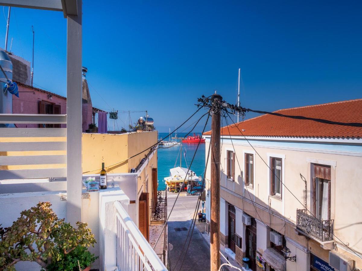 The Roof - Flat Sea View In Aegina Town Apartment Екстериор снимка